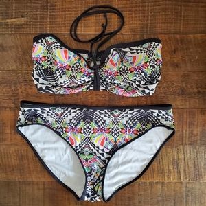 Freya Zodiac Bandeau Bikini 32F / Large